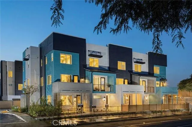 838 S HARBOR BLVD, Santa Ana, CA 92704 Condo/Townhouse For Sale  MLS# OC23161501