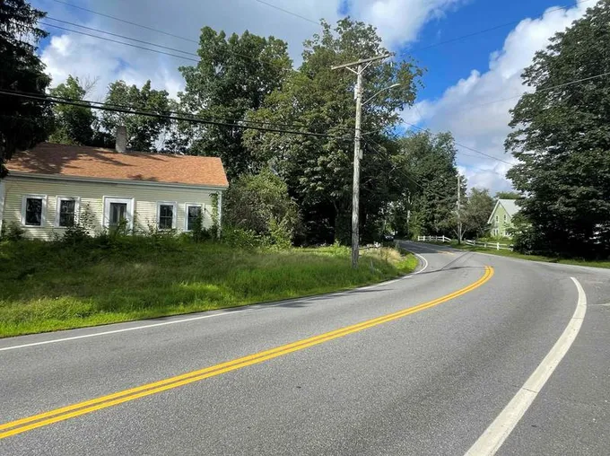 64 Nottingham Rd, Raymond, NH 03077 - MLS 4971051 for Sale
