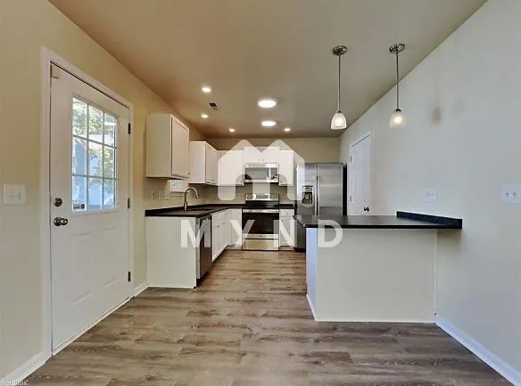 5146 Brooktree Dr - Charlotte, NC 28208 - Home For Rent