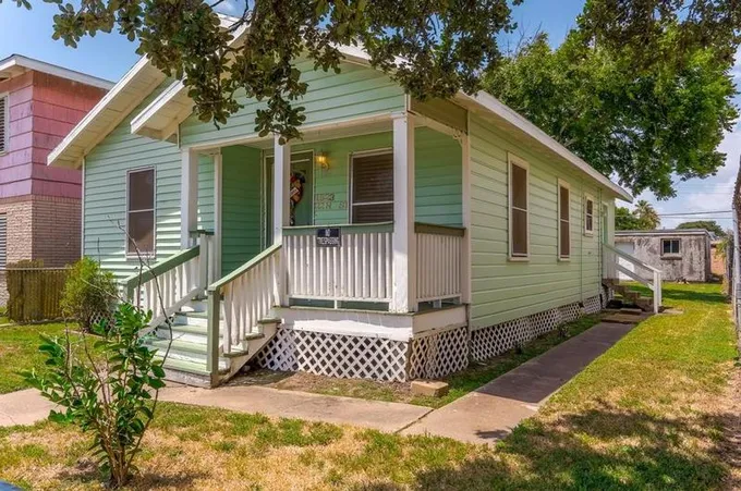 1523 22nd St, Galveston, TX 77550 - MLS 4365057 for Sale