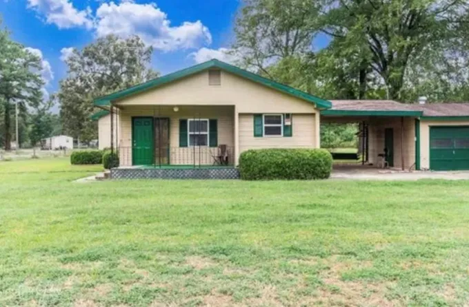 164 Ruth, Haughton, LA 71037 - MLS 20516289 for Sale