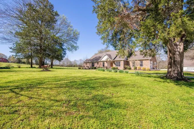Whitwell, Marion County, TN House for sale Property ID: 416080312
