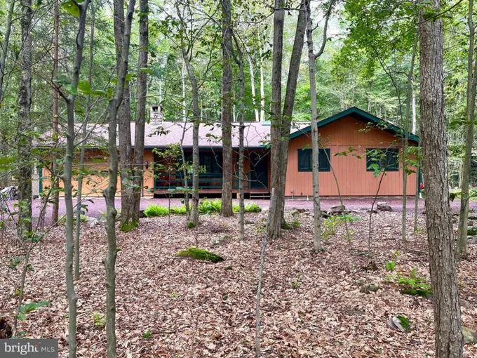 3207 TALL TIMBER LAKE RD, POCONO PINES, PA 18350 Single Family Residence For Sale  MLS# PAMR2002620