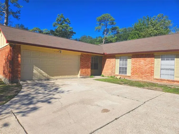6523 Bridgegate Dr, Spring, TX 77373 for Sale