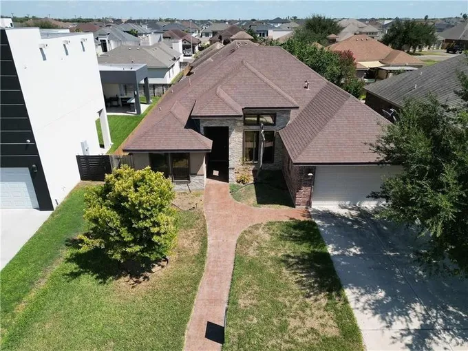 13912 N 39th Street N, Edinburg, TX 78541 for Sale