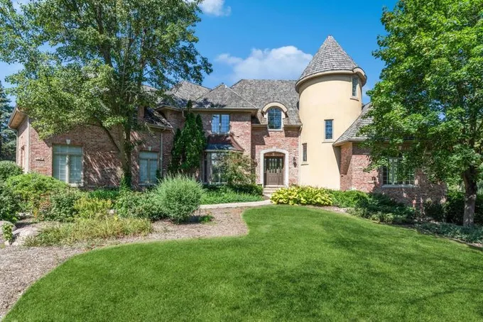 14 S WYNSTONE DR, North Barrington, IL 60010 Single Family Residence For Sale  MLS# 11873294