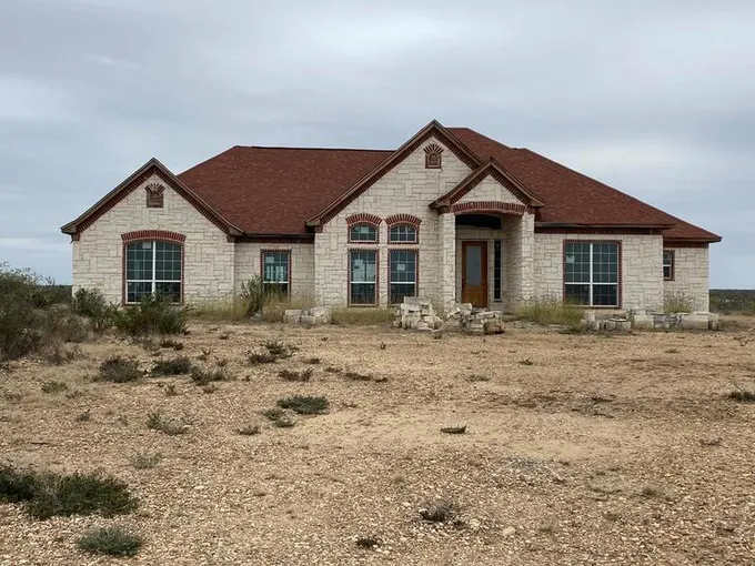 1765 Sleeping Spring Rd, Eagle Pass, TX 78852 for Sale