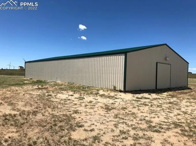 30825 Washington Rd, Calhan, CO 80808 - MLS 6546300 for Sale
