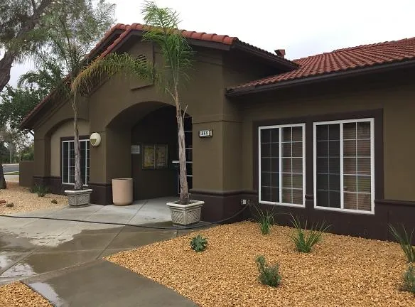 Bayview Hills Apartments - 1565 RIDGEWOOD DR - San Diego, CA Apartments for Rent
