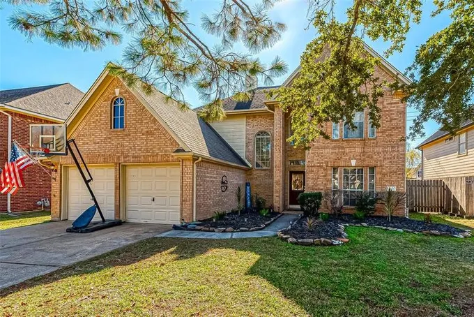 2421 Orleans Ln, Seabrook, TX 77586 for Sale