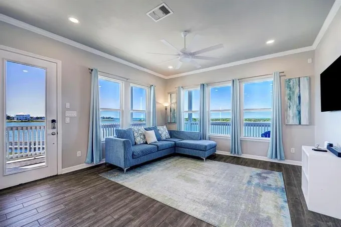 3202 Road Less Traveled, Galveston, TX 77554 for Sale