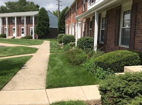 Charring Cross Apartments - 522 Knights Way - Westerville, OH Apartments for Rent