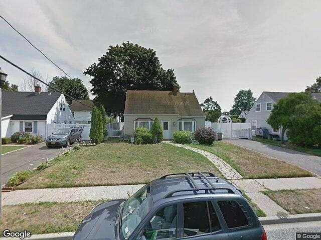 Bluegrass, LEVITTOWN, NY 11756  605543958 for Sale