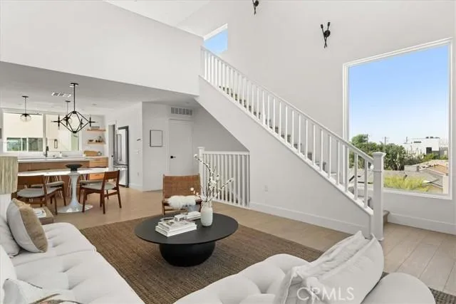 11224 W Lyon, North Hollywood CA 91606 for Sale