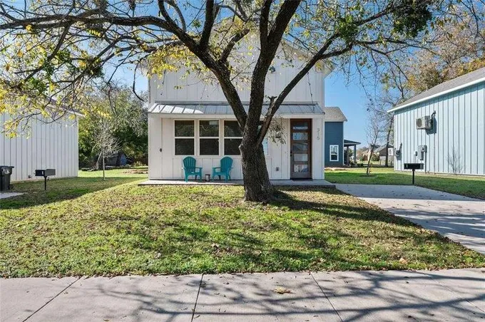 315 N Mirick Avenue, Denison, TX 75020  607612445 for Sale