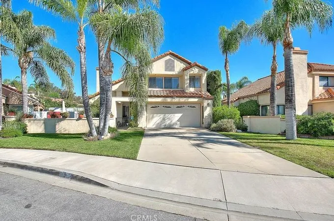 9 Ravencrest Cir, Phillips Ranch, CA 91766 - MLS TR23211623 for Sale