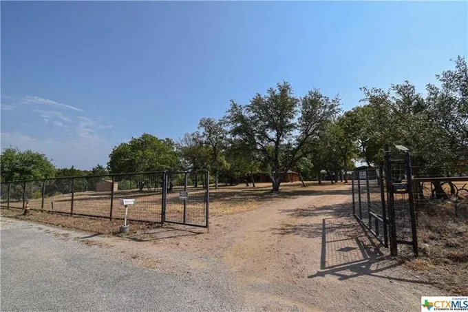 358 W County Road 3069, Lampasas, TX 76550 for Sale