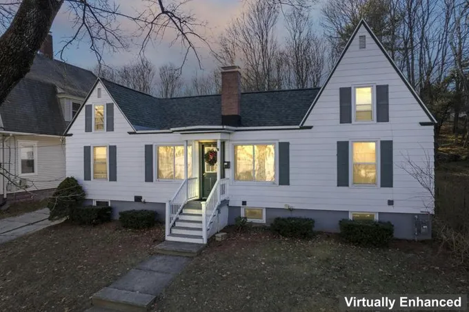 26 DEXTER AVE, Auburn, ME 04210 Single Family Residence For Sale  MLS# 1579547