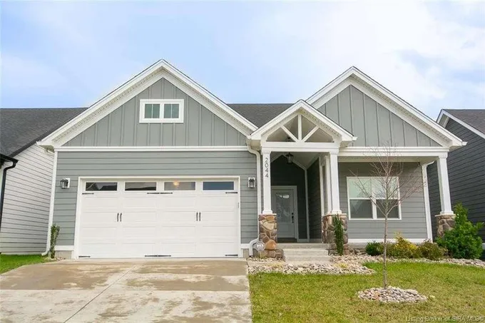 2044 Mary Ella Drive, Georgetown, IN 47122  610489861 for Sale
