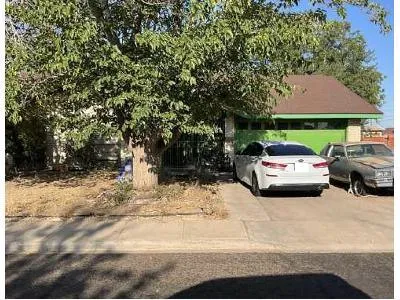 Hudson Ave for Sale