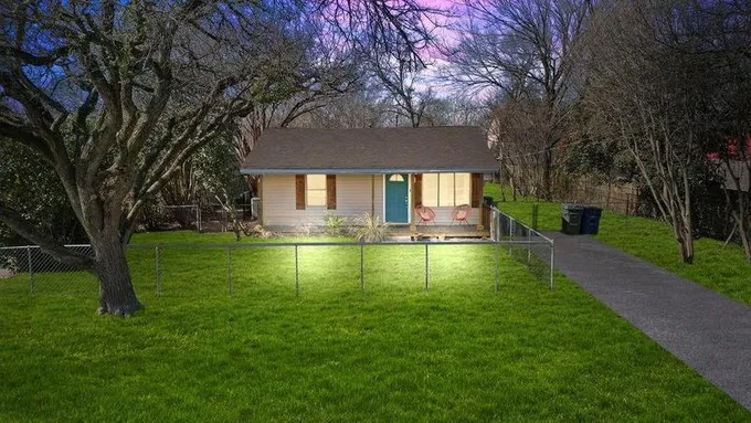 1051 Bradfield Rd, Dallas, TX 75217 for Sale