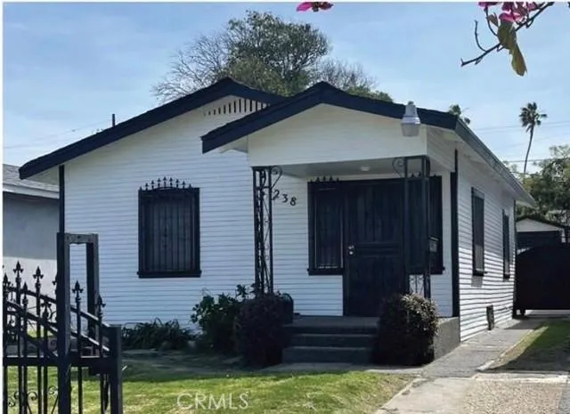 238 E 111th, Los Angeles CA 90061 for Sale