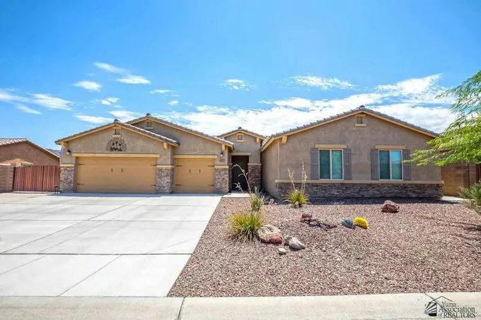 12251 S DRUCILLA LN, Yuma, AZ 85367 Single Family Residence For Sale  MLS# 20240259