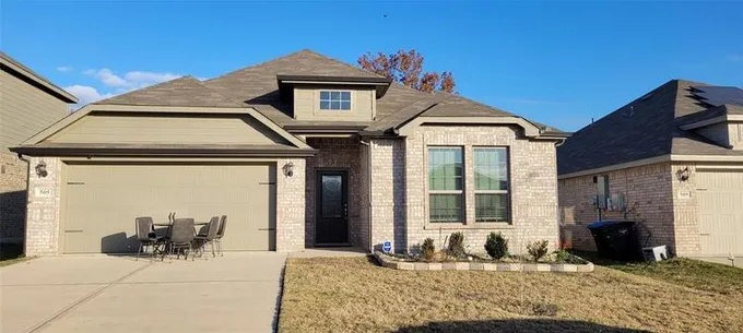 505 Cross Ridge Cir N, Fort Worth, TX 76120 for Sale
