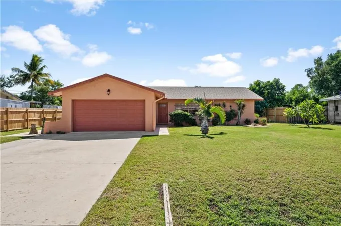 Fort Myers, Lee County, FL House for sale Property ID: 418156343