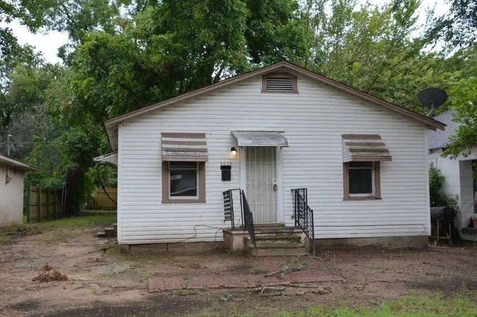 3019 Lindholm St, Shreveport, LA 71108 - MLS 20149967 for Sale