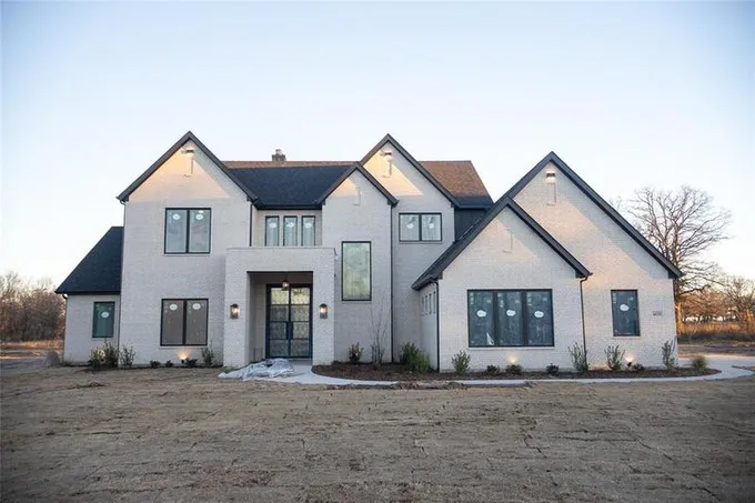 6035 W Sky Hawk Trl, Royse City, TX 75189 for Sale