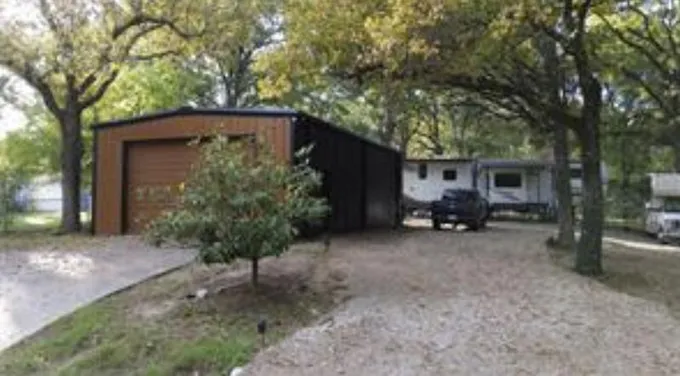 9732 Shawnee Ln, Quinlan, TX 75474 - MLS 20482243 for Sale