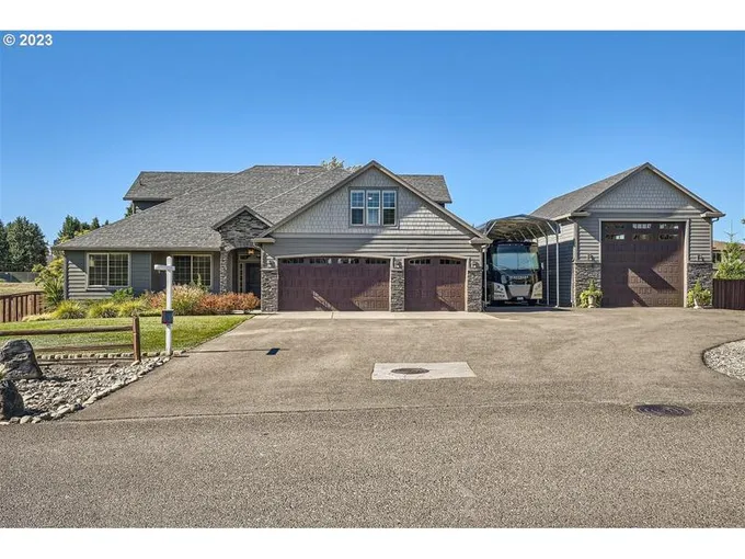 12006 NW 17TH AVE, Vancouver WA 98685 for Sale