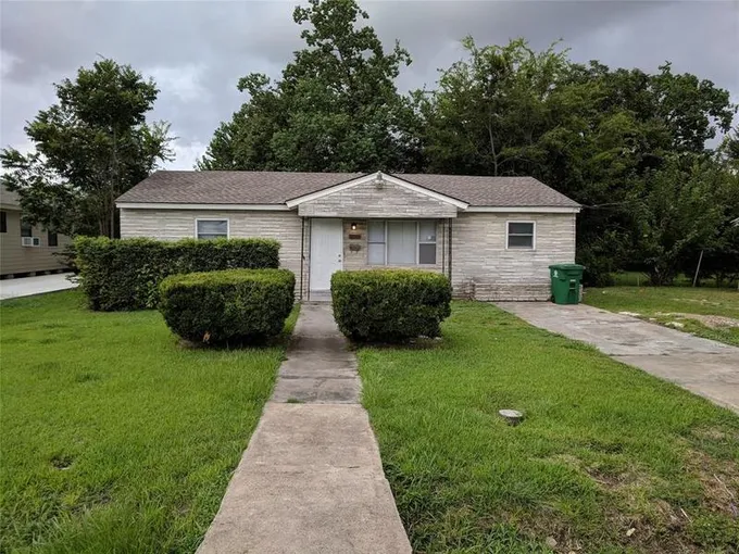 8410 Cannon St, Houston, TX 77051 for Sale