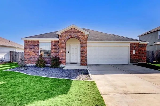 311 Mineral Springs Dr, Kyle, TX 78640 - MLS 6208141 for Sale