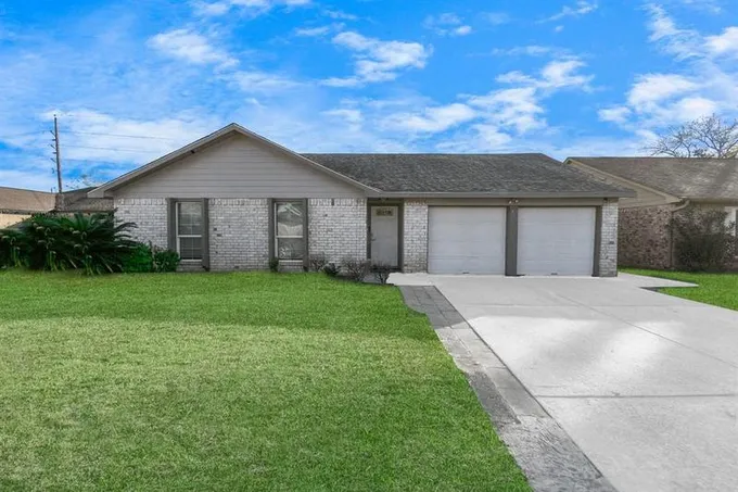 2526 Copper Valley Ct, Houston, TX 77067 for Sale