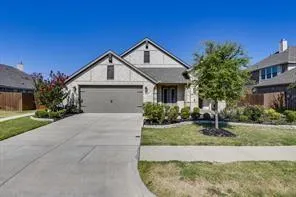 1707 Maplewood Drive, Glenn Heights, TX 75154 for Sale