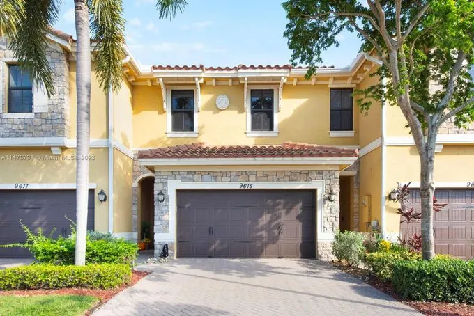 9615 Watercrest Isle, Parkland, FL 33076  MLS# A11473731 for Sale