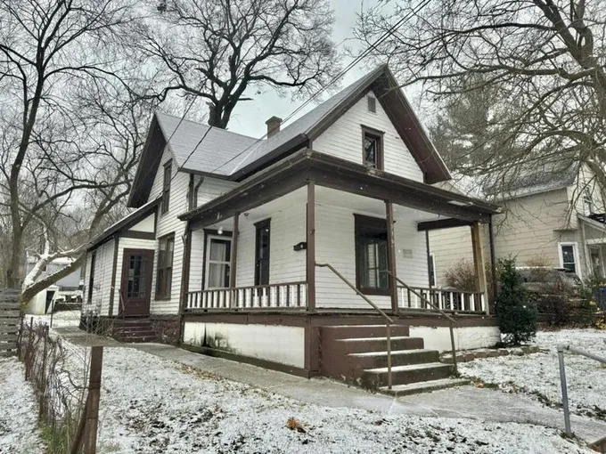 936 PROSPECT AVE NE, Grand Rapids, MI 49503 Single Family Residence For Sale  MLS# 23143165
