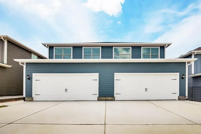 208 Marsh Ln, Princeton, TX 75407 for Sale