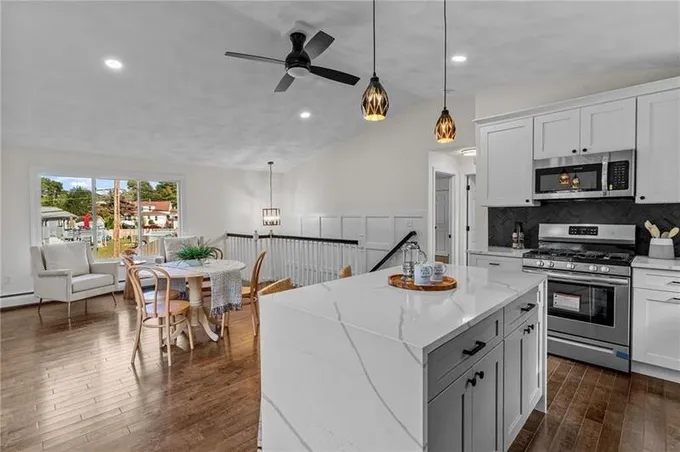 Warwick, Kent County, RI House for sale Property ID: 417973133