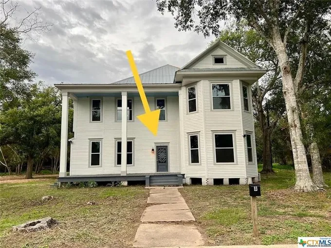 409 S Pumphrey #1, Edna, TX 77957 for Rent