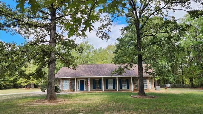 103 LAKESIDE DR, Natchitoches, LA 71457 Single Family Residence For Sale  MLS# 2419681
