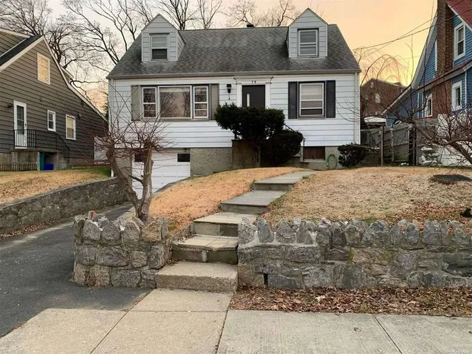 75 Mohican Pk Avenue, Dobbs Ferry, NY 10522  MLS# 3528777 for Sale