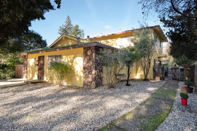 5135 Roma St, Santa Rosa, CA 95409  MLS# 324001867 for Sale