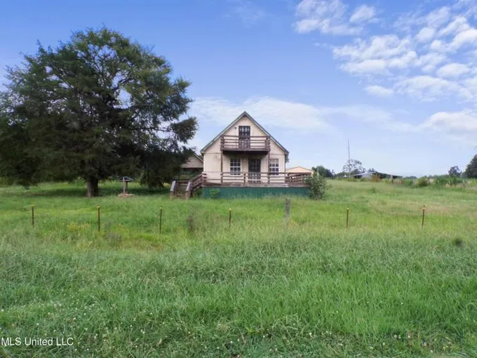 50 SHAMROCK LOOP, Byhalia, MS 38611 Single Family Residence For Sale  MLS# 4054887