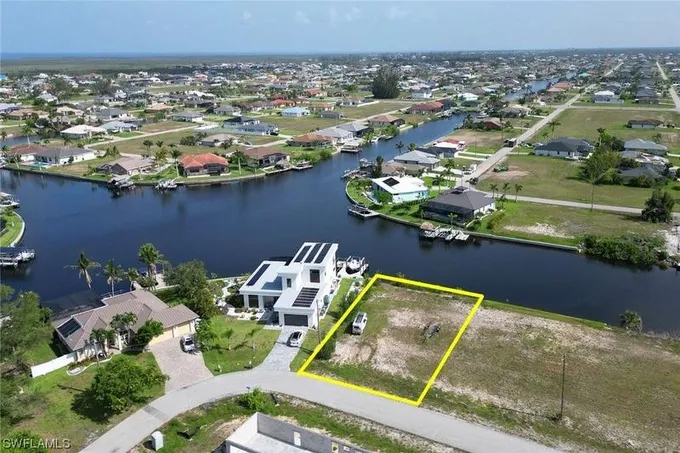Cape Coral, Lee County, FL Undeveloped Land, Lakefront Property, Waterfront Property, Homesites for sale Property ID: 416967374