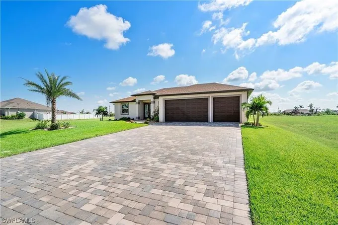 Cape Coral, Lee County, FL House for sale Property ID: 417673817