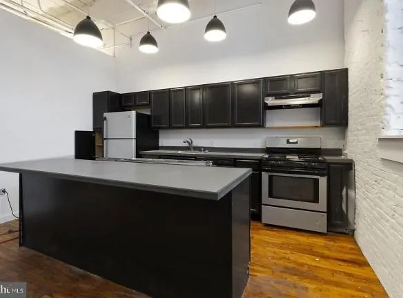 1853 N Howard St #202 - Philadelphia, PA 19122 - Home For Rent