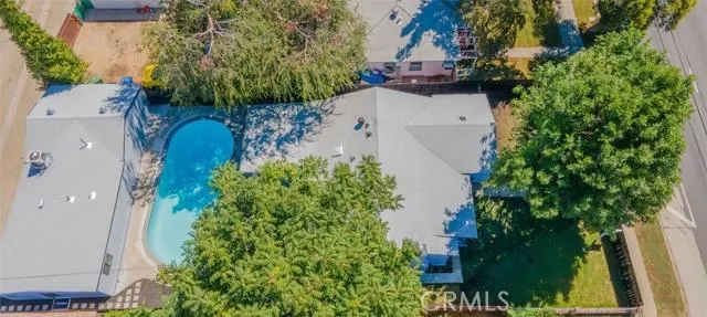 18251 Vanowen, Reseda CA 91335 for Sale